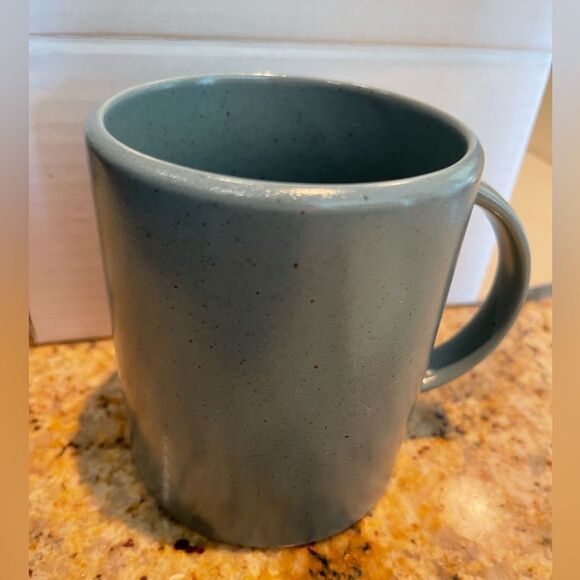 Calvin Klein dish ware NEW - Picture 5 of 9